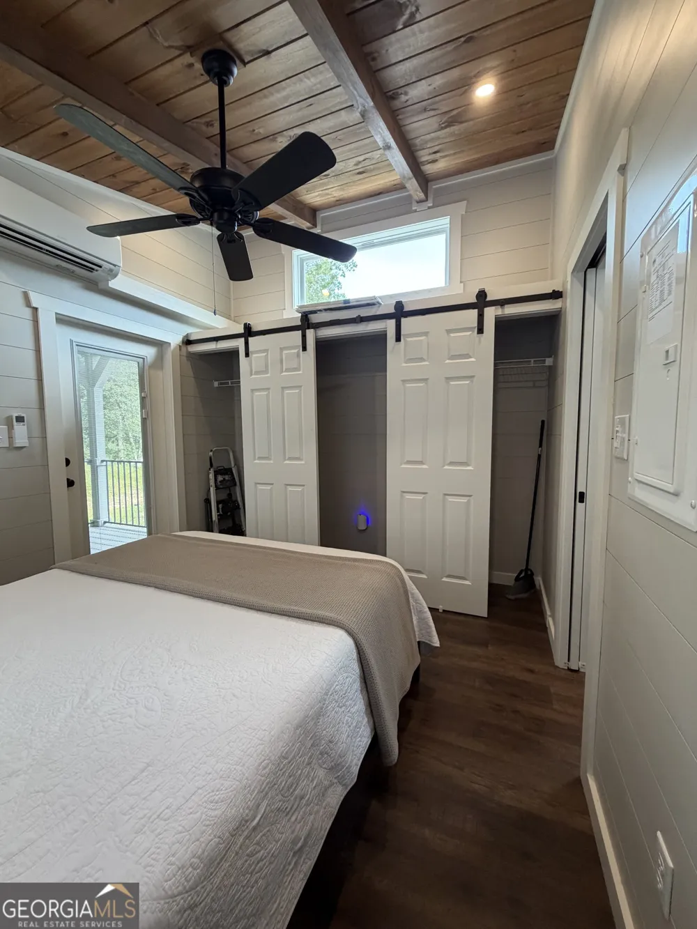 4960 Laurel Lodge RD Clarkesville, GA 30523