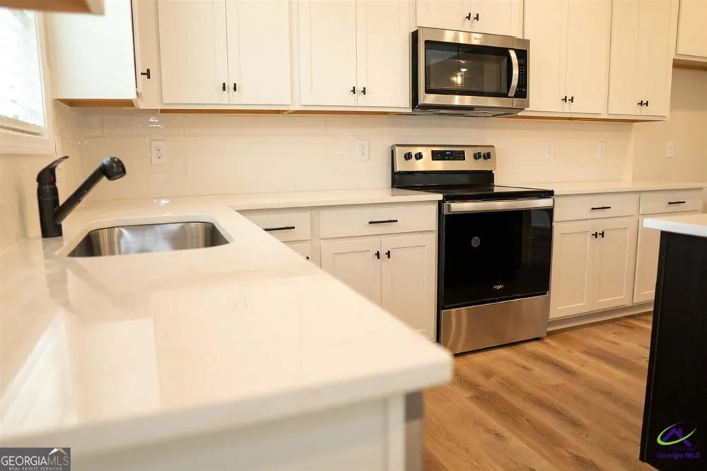 101 Oak Branch LN Bonaire, GA 31005