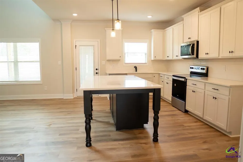 101 Oak Branch LN Bonaire, GA 31005