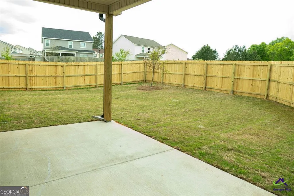 101 Oak Branch LN Bonaire, GA 31005