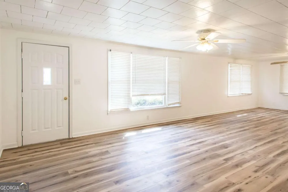 1329 Gorman RD Waycross, GA 31503