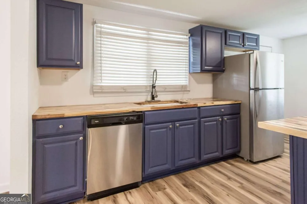 1329 Gorman RD Waycross, GA 31503