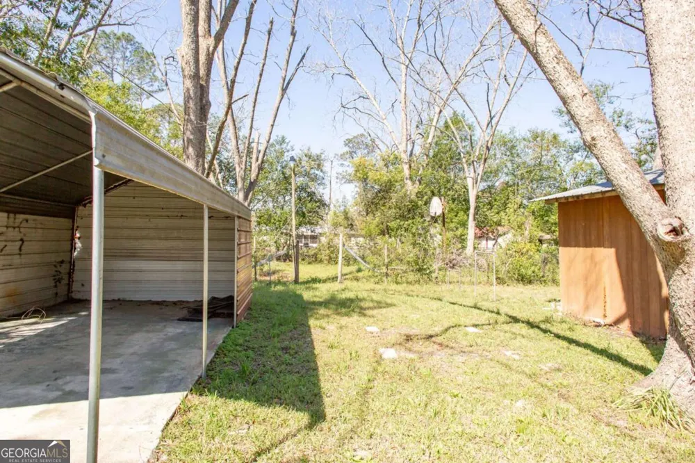 1329 Gorman RD Waycross, GA 31503