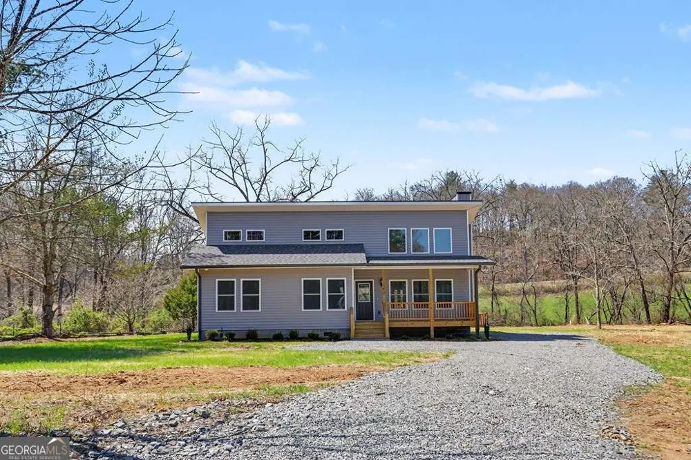 195 Rivers Edge DR Hayesville, NC 28904