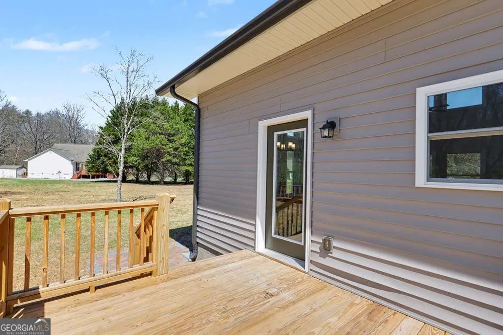 195 Rivers Edge DR Hayesville, NC 28904