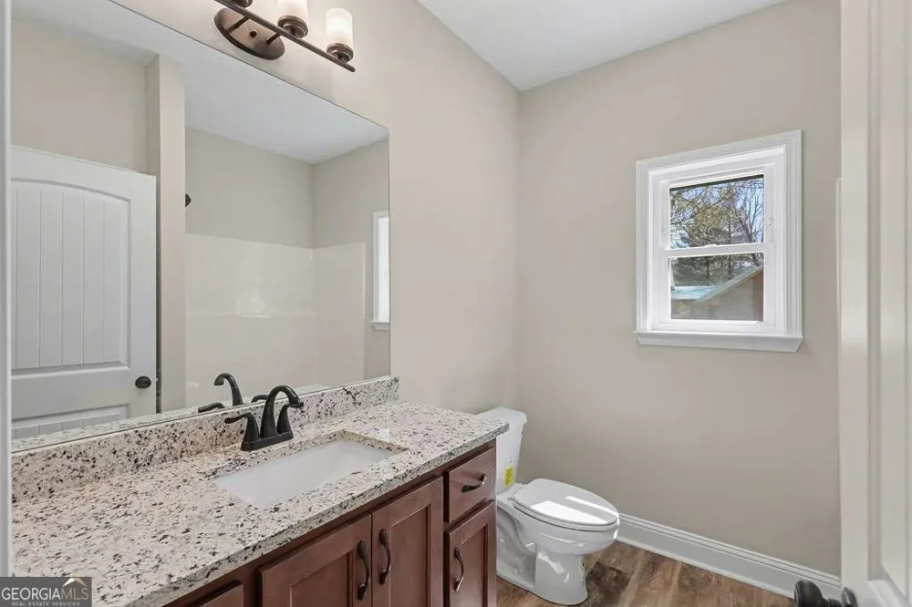 195 Rivers Edge DR Hayesville, NC 28904