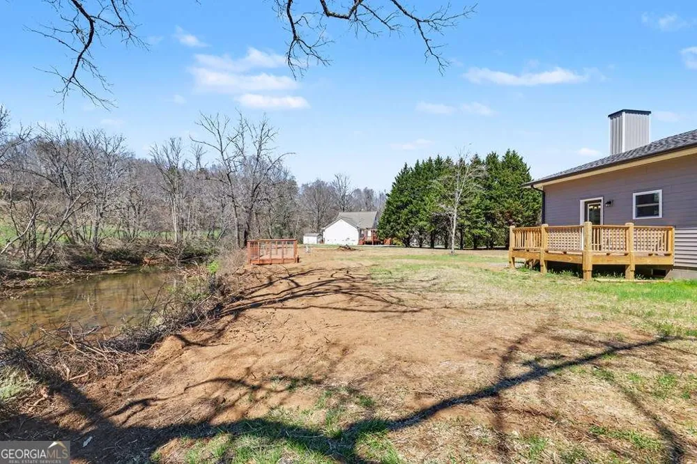 195 Rivers Edge DR Hayesville, NC 28904