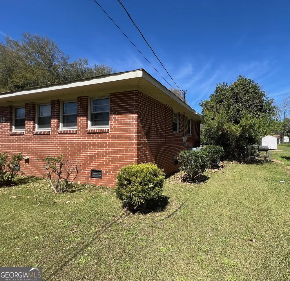 112 Briardale AVE Warner Robins, GA 31093