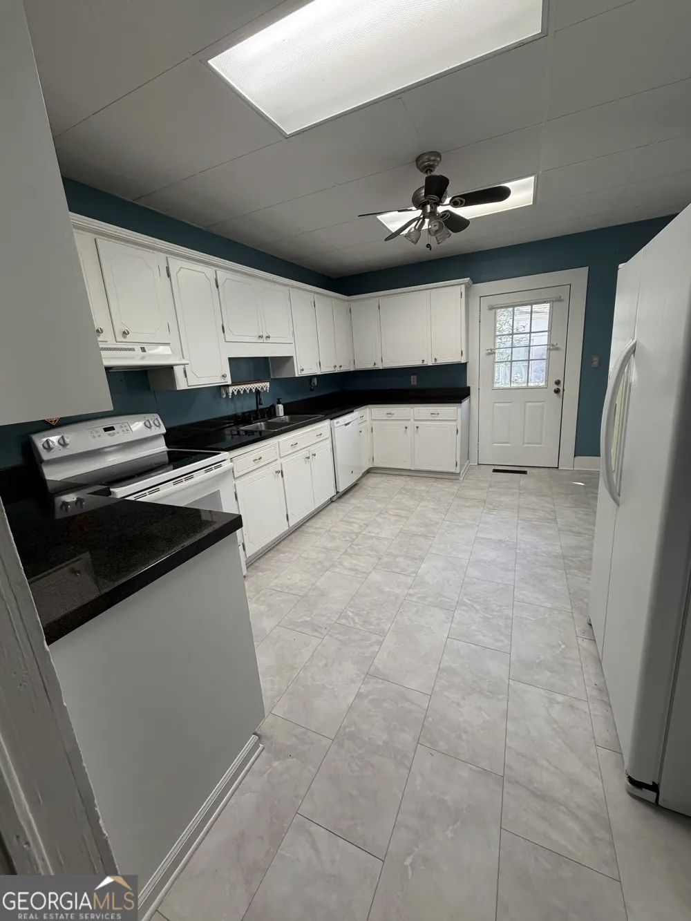 151 S Tusten ST Elberton, GA 30635