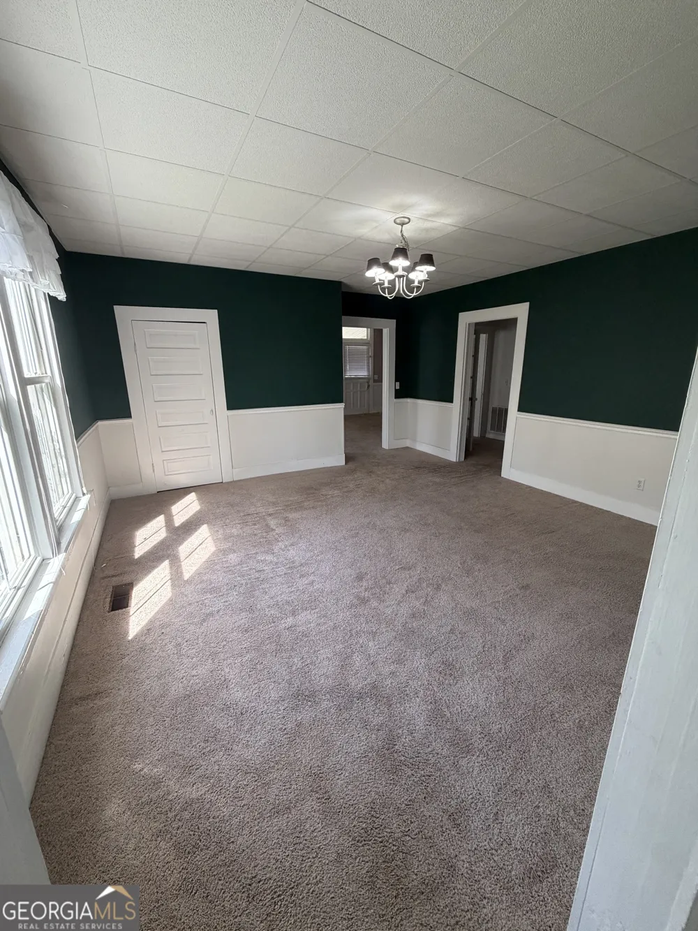 151 S Tusten ST Elberton, GA 30635