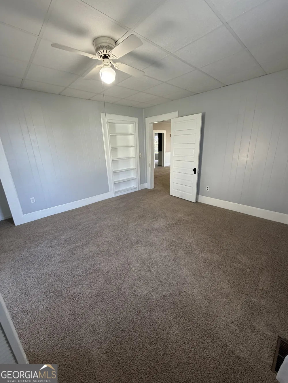 151 S Tusten ST Elberton, GA 30635