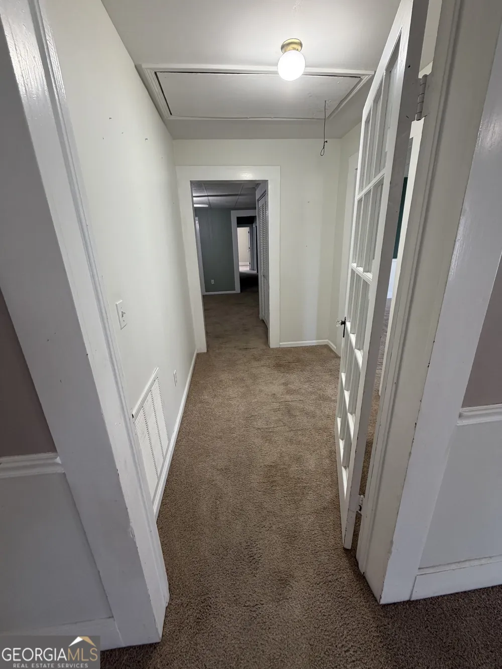 151 S Tusten ST Elberton, GA 30635