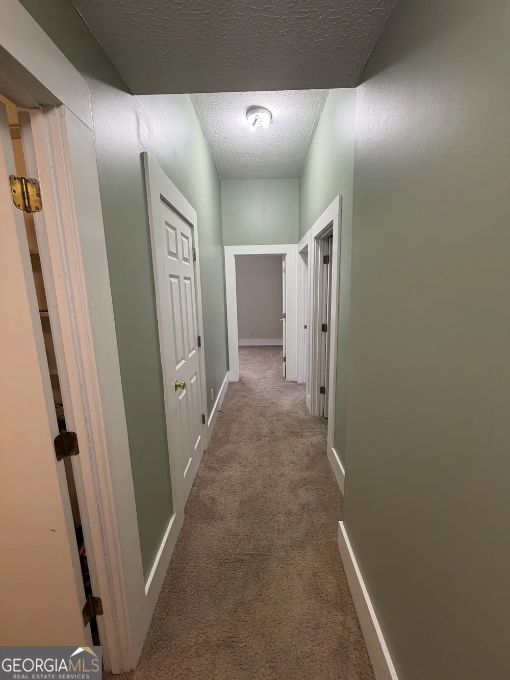 151 S Tusten ST Elberton, GA 30635