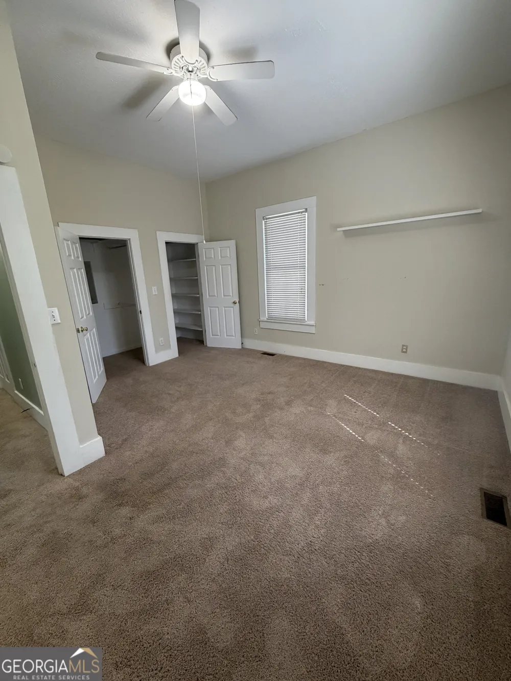 151 S Tusten ST Elberton, GA 30635