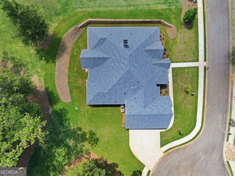 1652 Red Cedar RD Commerce, GA 30530