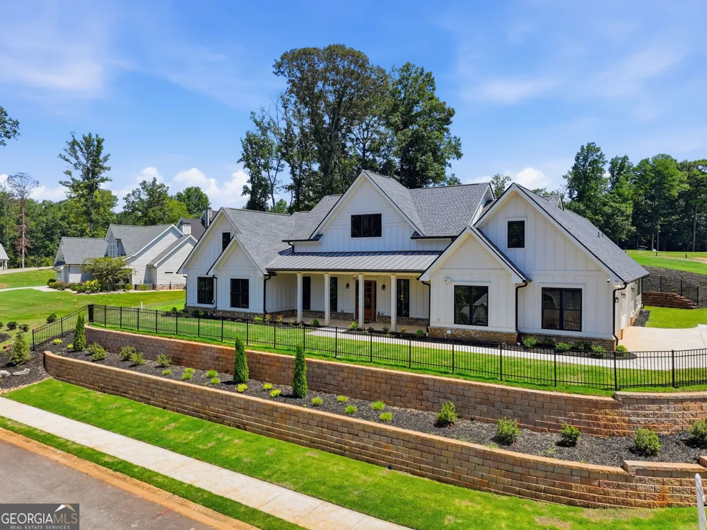 1534 Red Cedar RD Commerce, GA 30530
