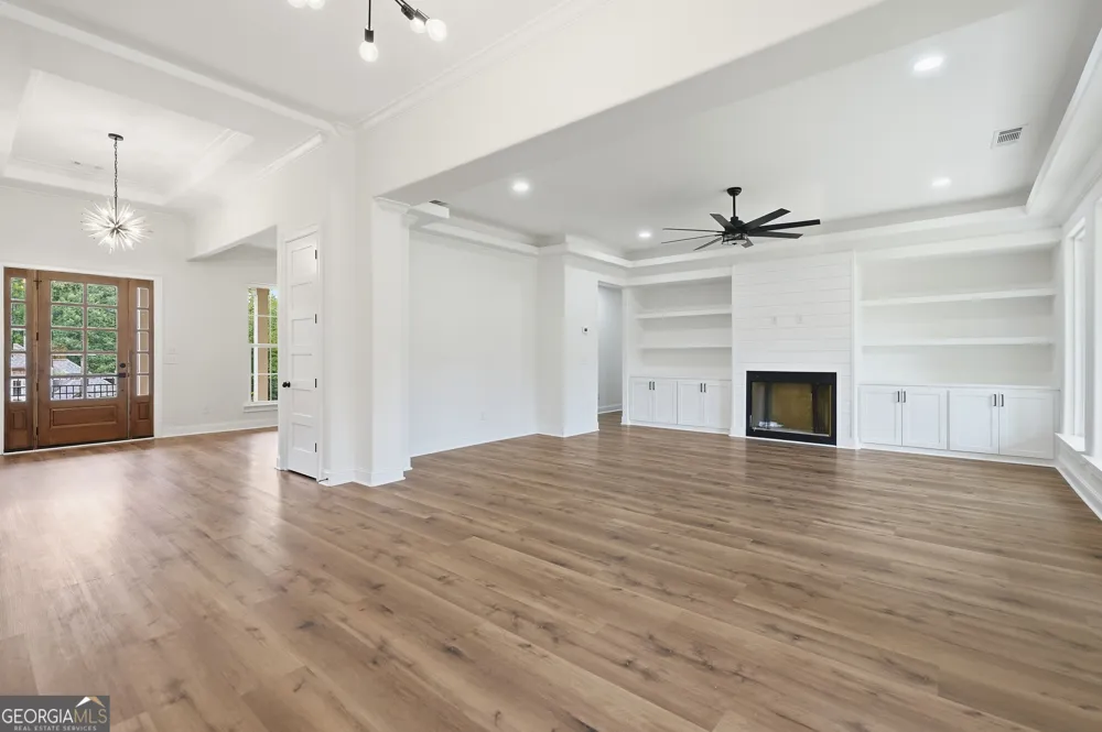 1534 Red Cedar RD Commerce, GA 30530