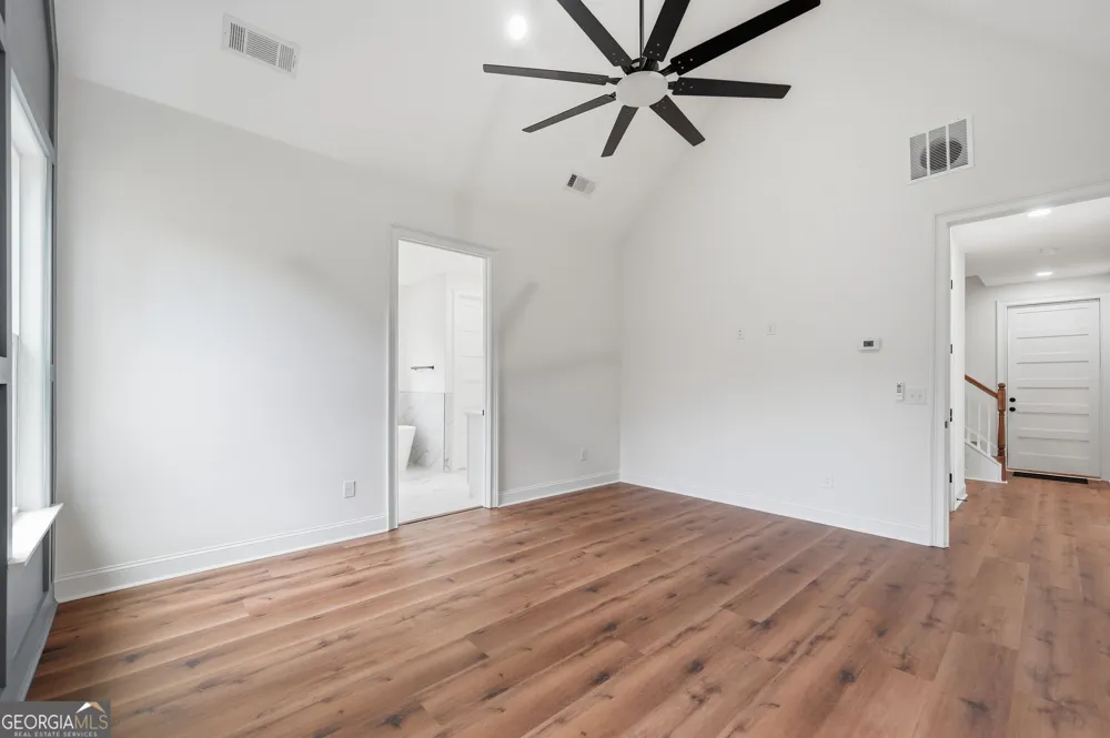 1534 Red Cedar RD Commerce, GA 30530