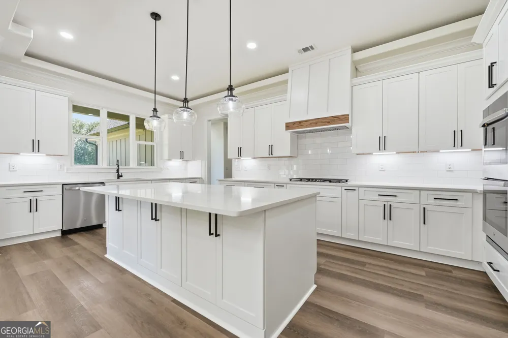 1254 Mulberry Commerce, GA 30530