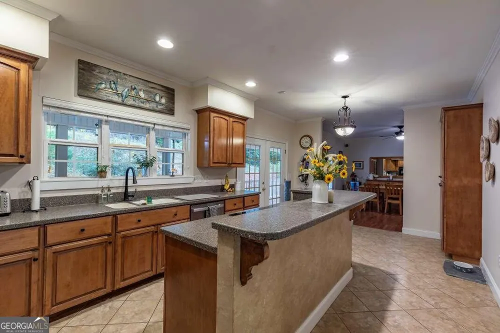 1016 Mull RD Morganton, GA 30560