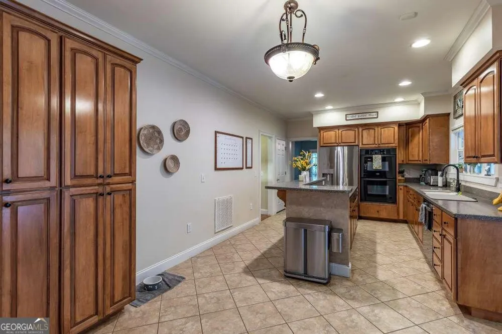 1016 Mull RD Morganton, GA 30560