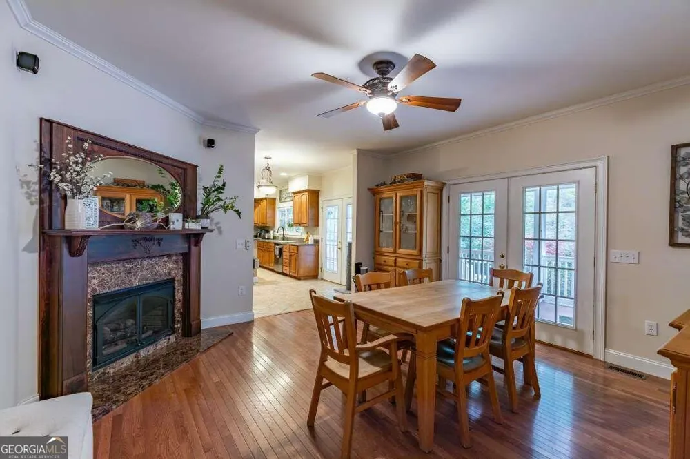 1016 Mull RD Morganton, GA 30560