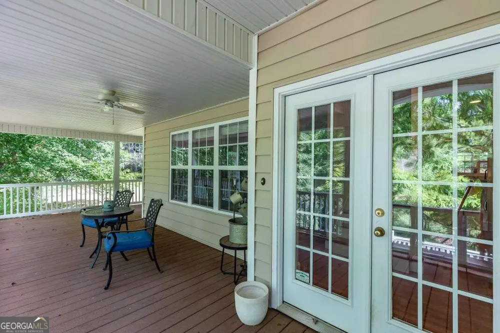 1016 Mull RD Morganton, GA 30560