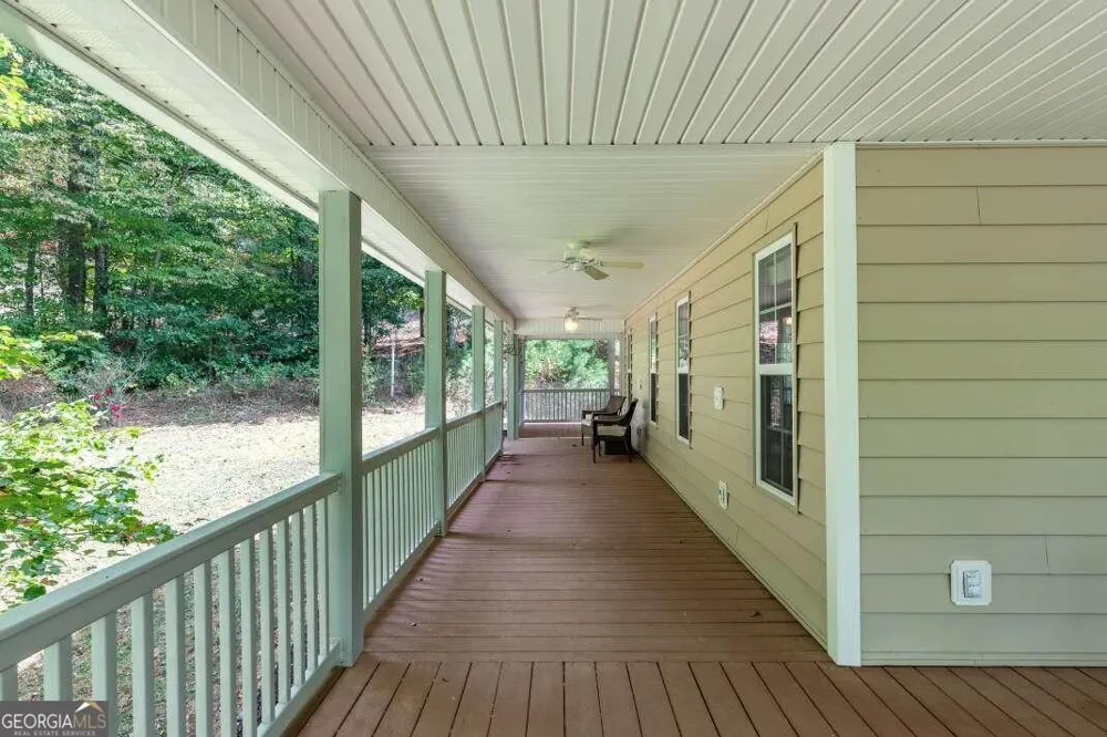 1016 Mull RD Morganton, GA 30560