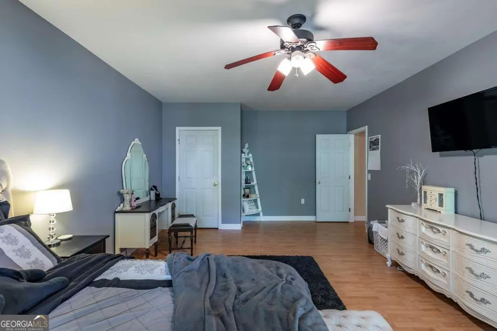1016 Mull RD Morganton, GA 30560