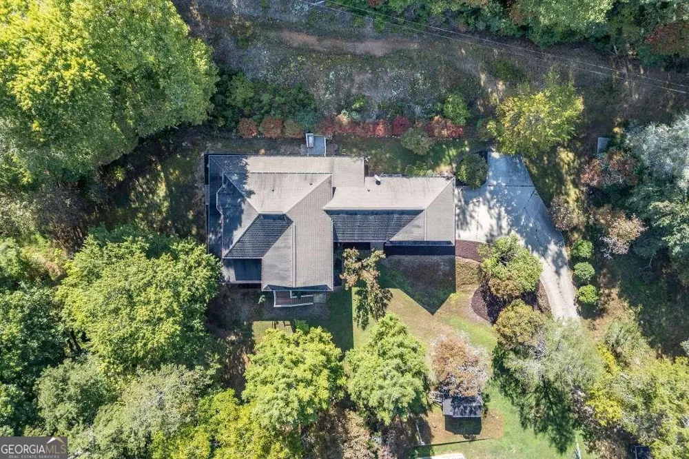 1016 Mull RD Morganton, GA 30560