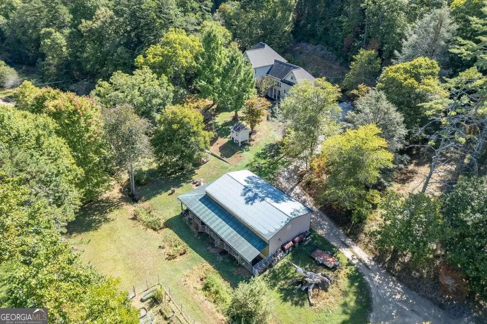 1016 Mull RD Morganton, GA 30560