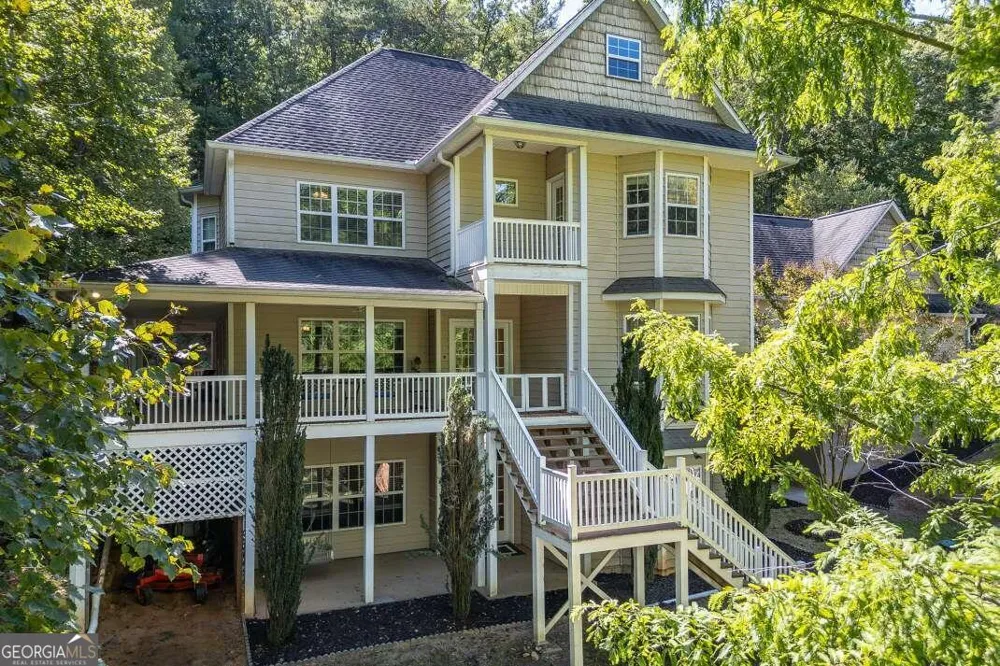 1016 Mull RD Morganton, GA 30560