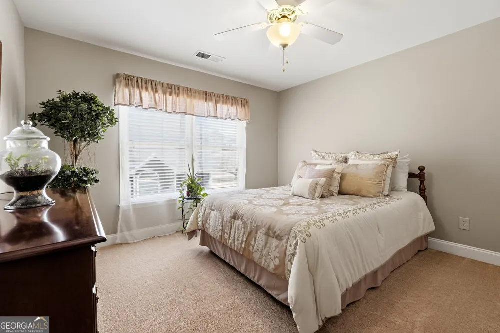 13 WATERSTONE DR SE Cartersville, GA 30121
