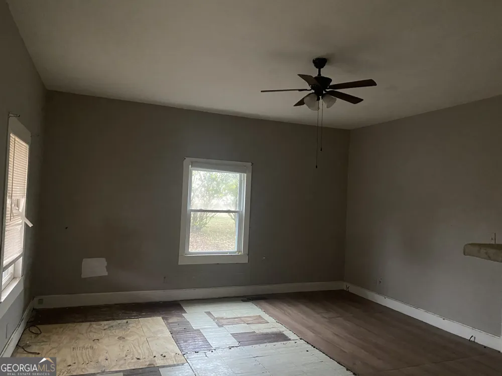 195 Seventh ST Trion, GA 30753