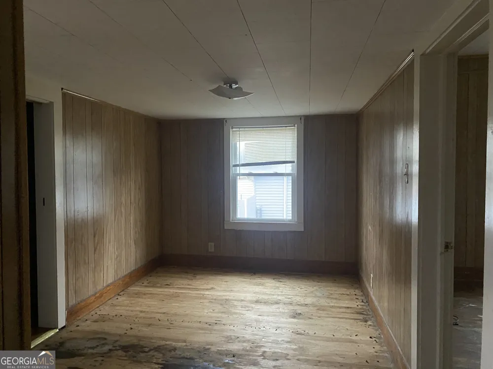 195 Seventh ST Trion, GA 30753
