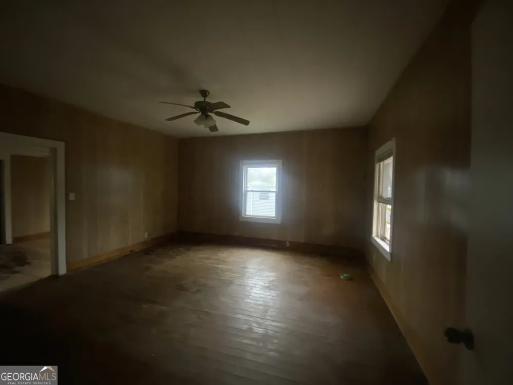 195 Seventh ST Trion, GA 30753