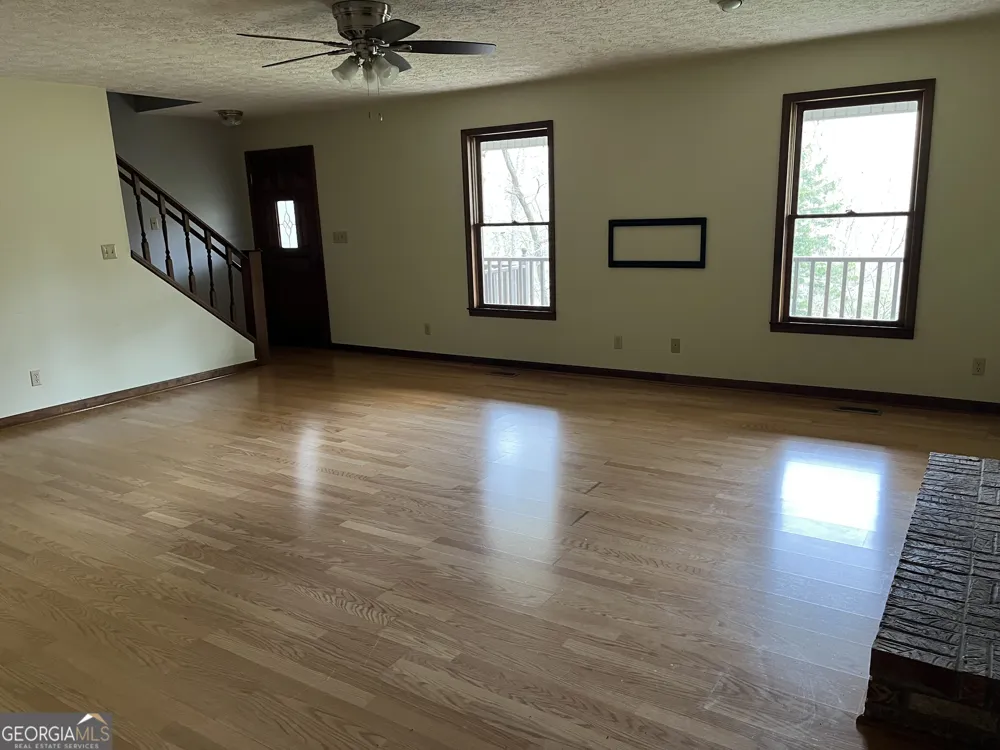 475 Davis RD SW Cave Spring, GA 30124