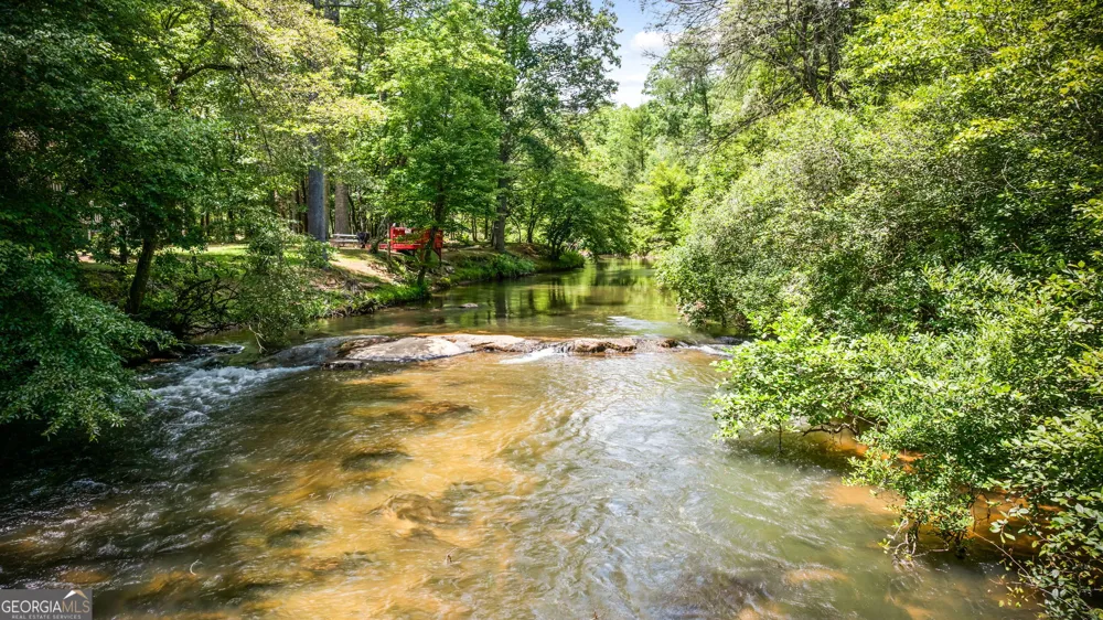 1082 Sunset RD Epworth, GA 30541