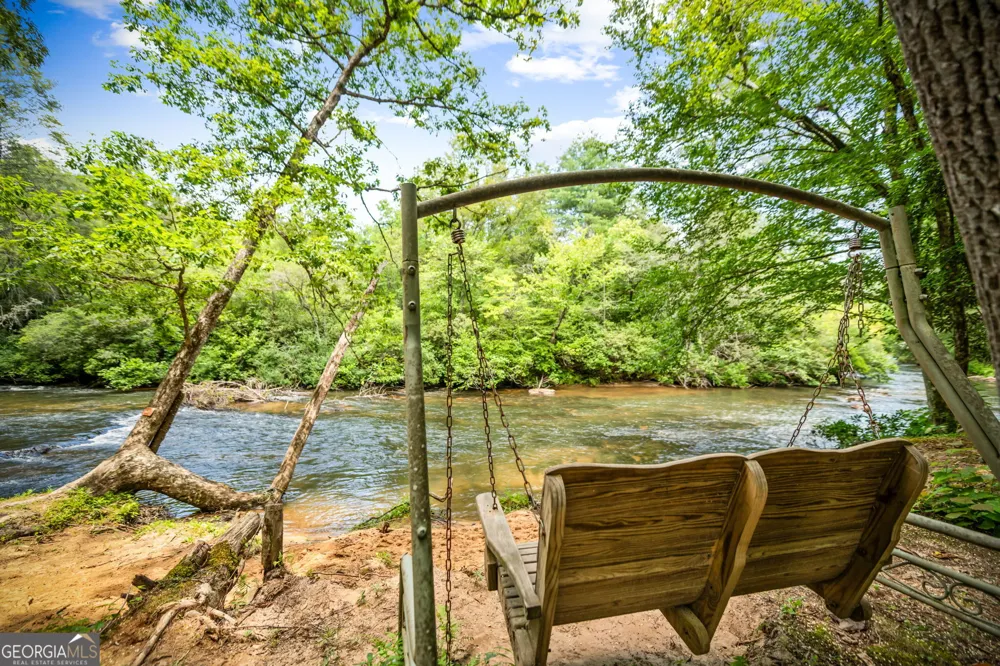 1082 Sunset RD Epworth, GA 30541