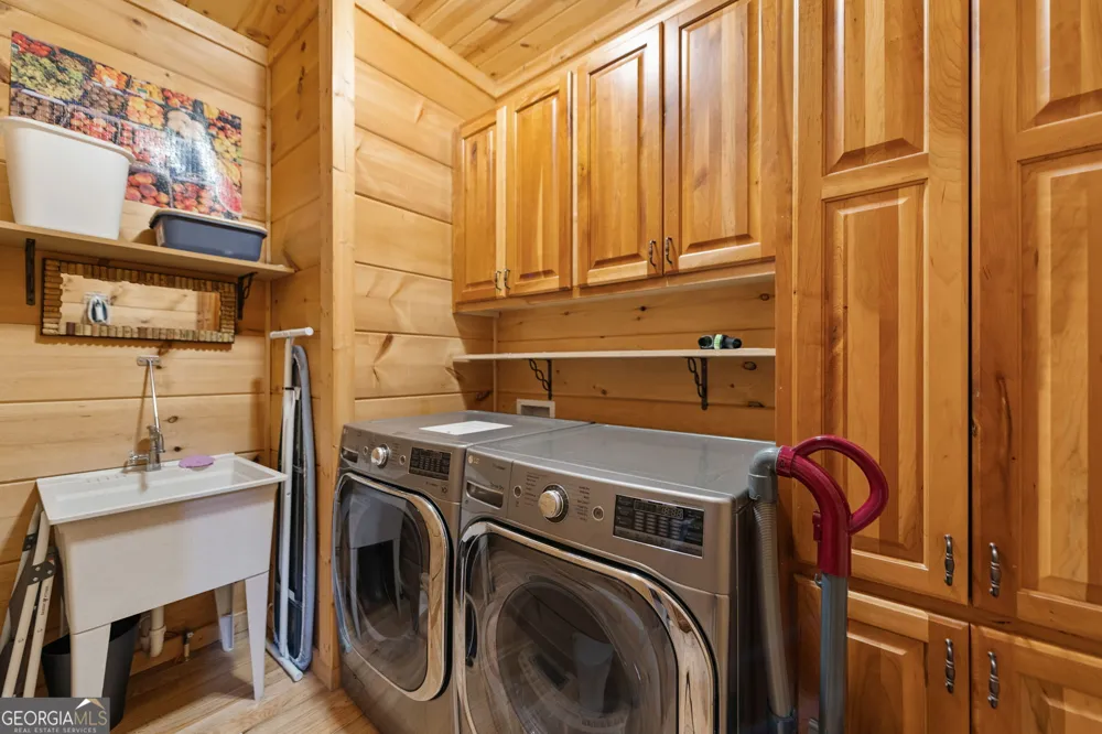 1082 Sunset RD Epworth, GA 30541