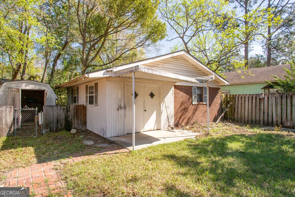 902 Stanton AVE Waycross, GA 31503