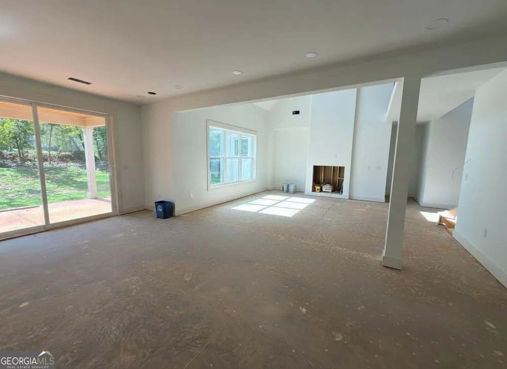 214 Bunker LN Westminster, SC 29693