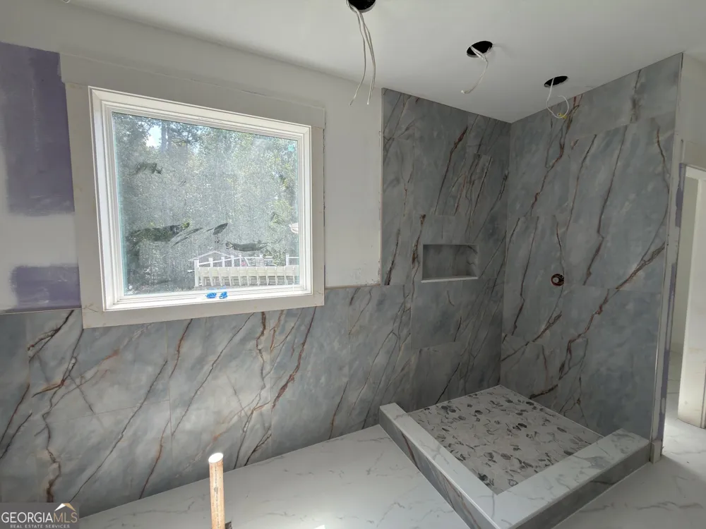 214 Bunker LN Westminster, SC 29693