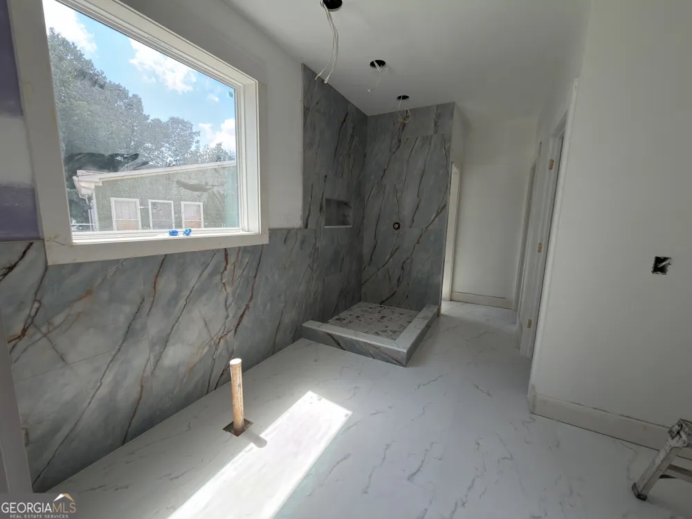 214 Bunker LN Westminster, SC 29693