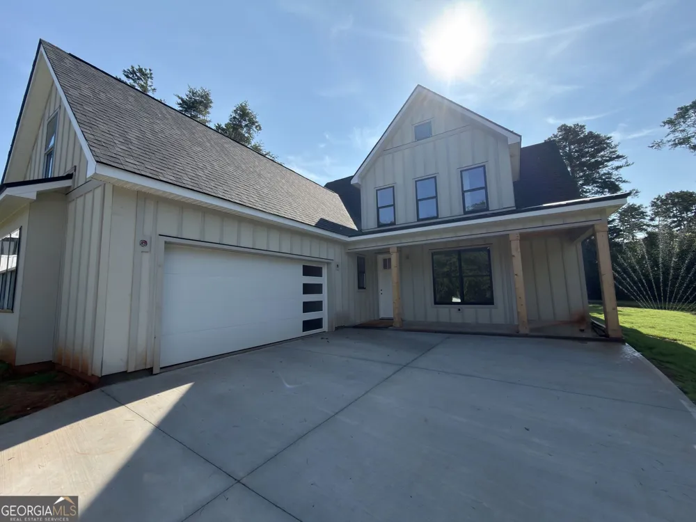 214 Bunker LN Westminster, SC 29693
