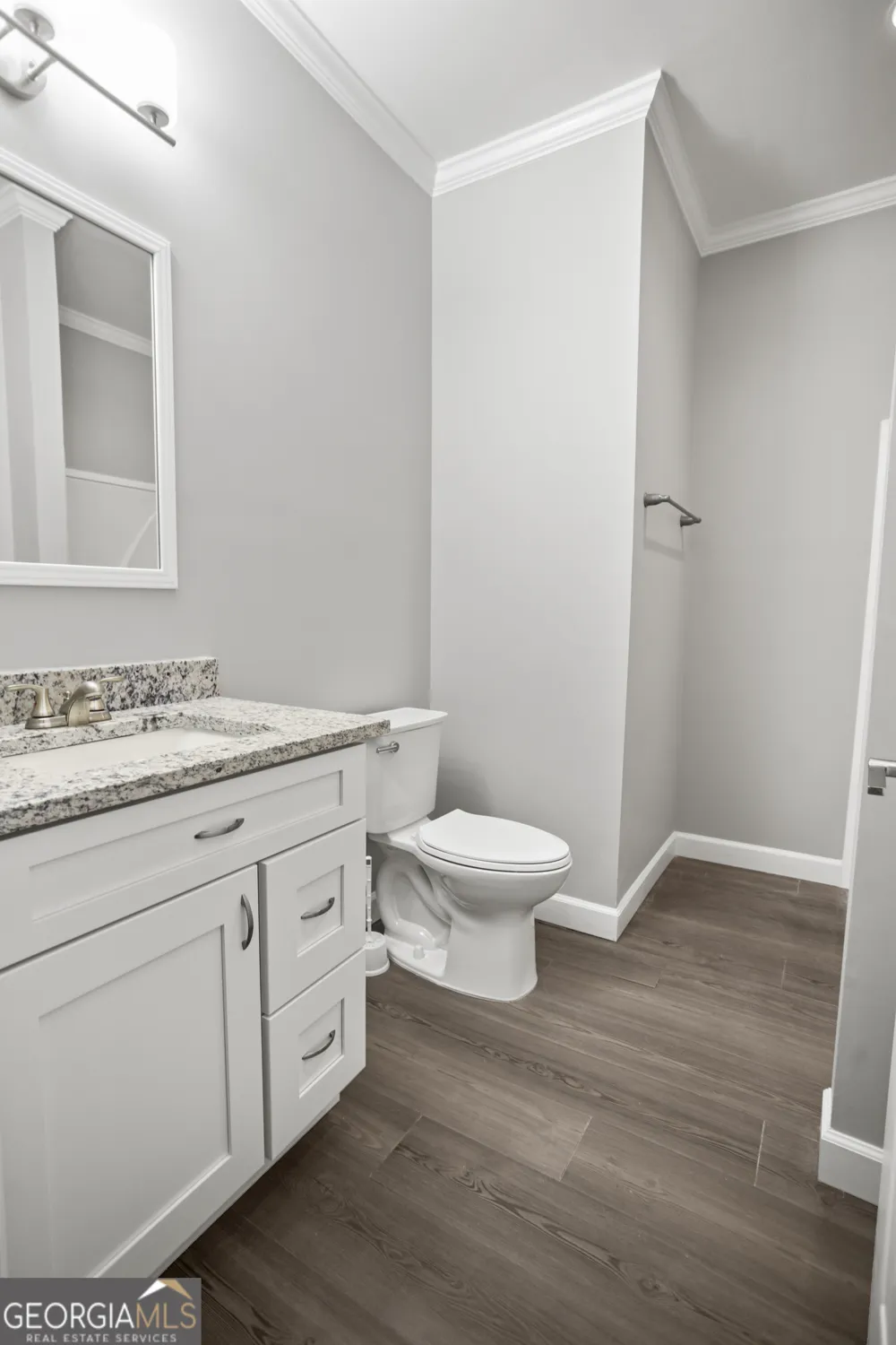 16 SW Pear ST Ludowici, GA 31316