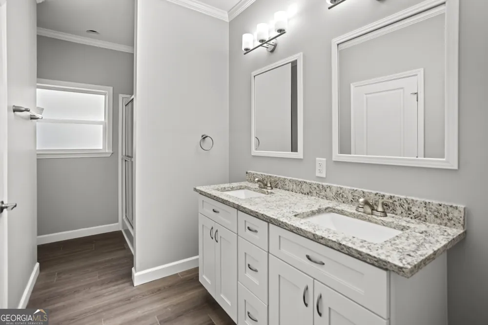 16 SW Pear ST Ludowici, GA 31316