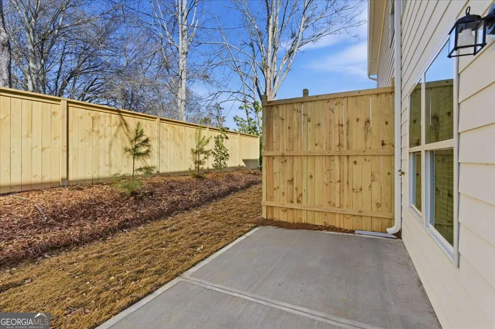 42 Silver Leaf LN Dawsonville, GA 30534