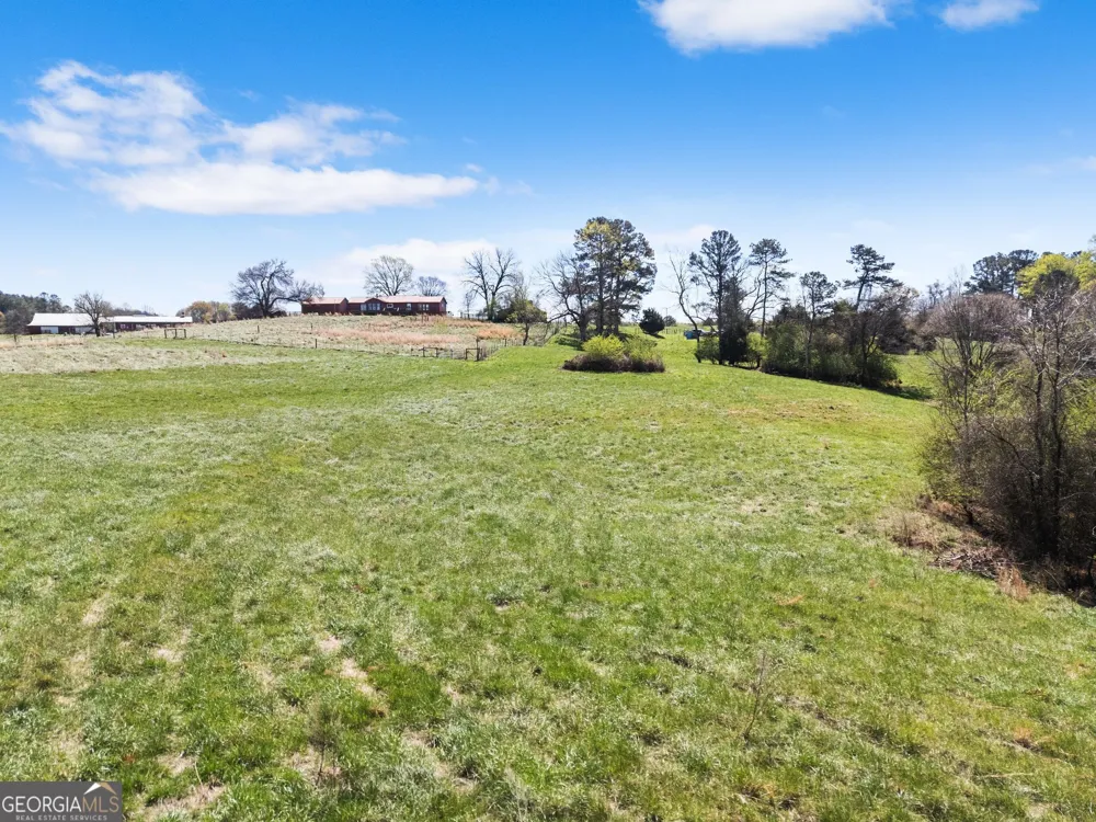 1646 Mitchell RD Maysville, GA 30558
