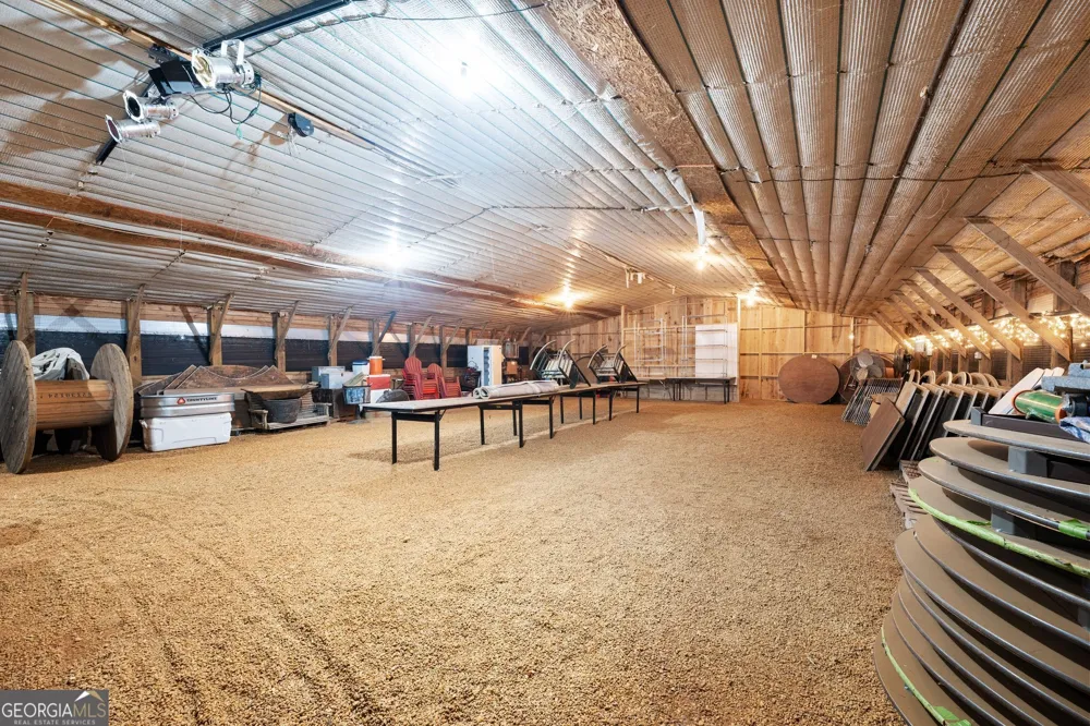1646 Mitchell RD Maysville, GA 30558